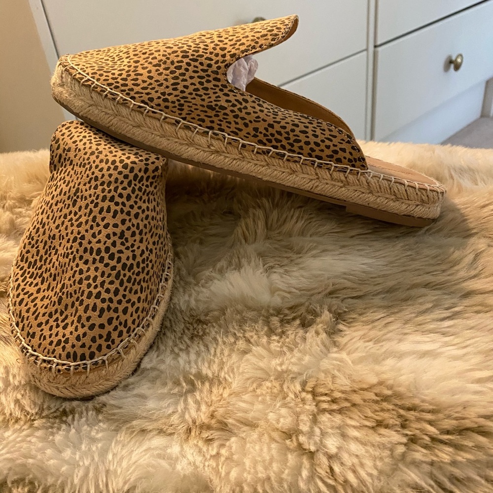 Like New Cheetah Espadrilles
